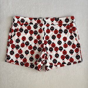 Trina Turk | Ladybug Print Corbin Cotton Stretch Shorts 181505 White/Red/Black 6
